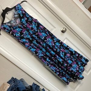 The pioneer woman floral dress